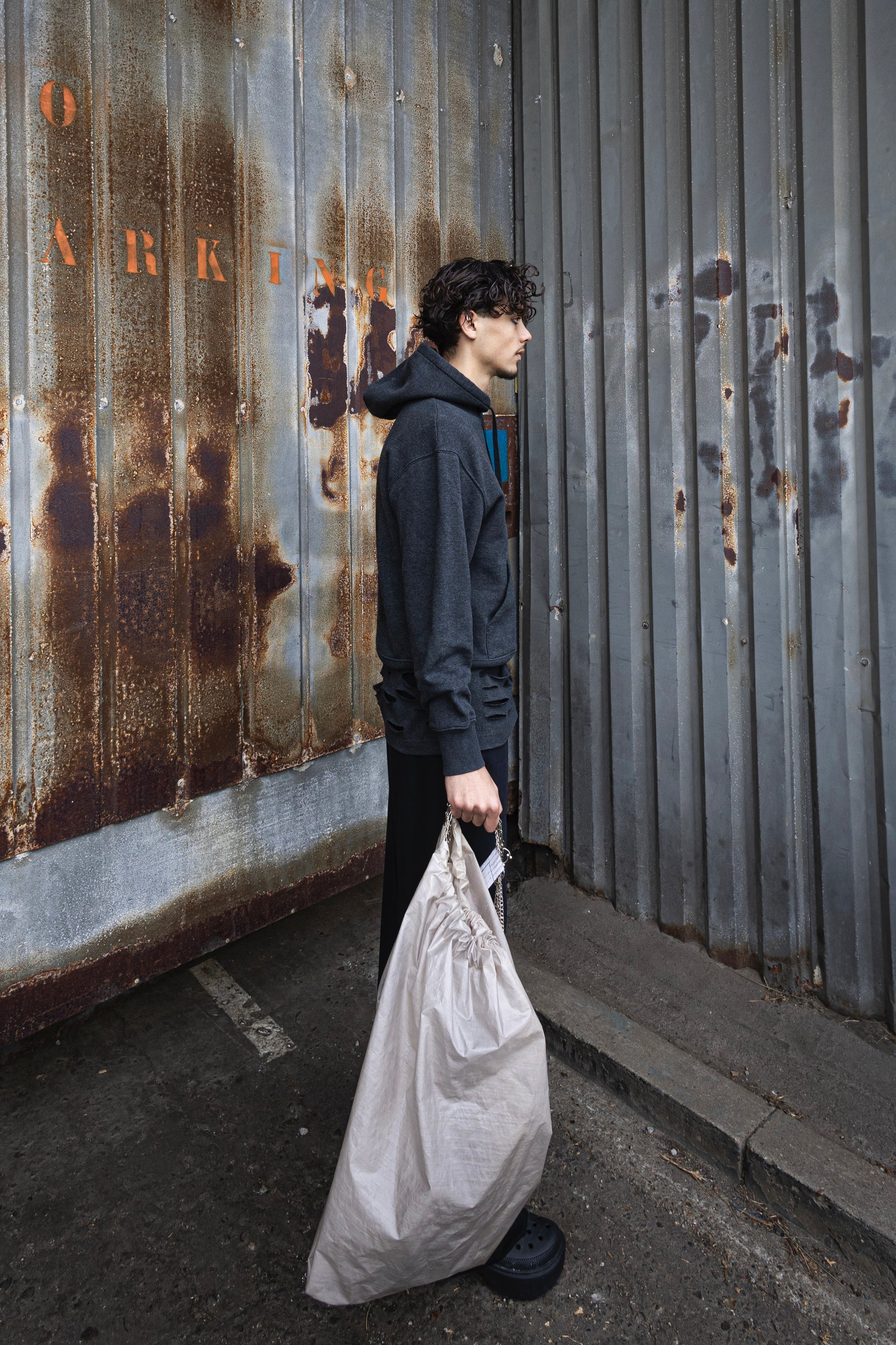 KHOL ANTHRACITE LINOLEUM INK PRINTED HOODIE